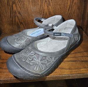 Jambu all-terrain flowered Mary Jane NWT